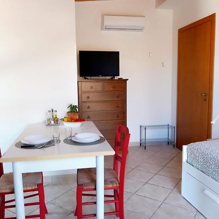 Da Mari -A Due Passi Dal Mare Appartement Donnalucata  Buitenkant foto