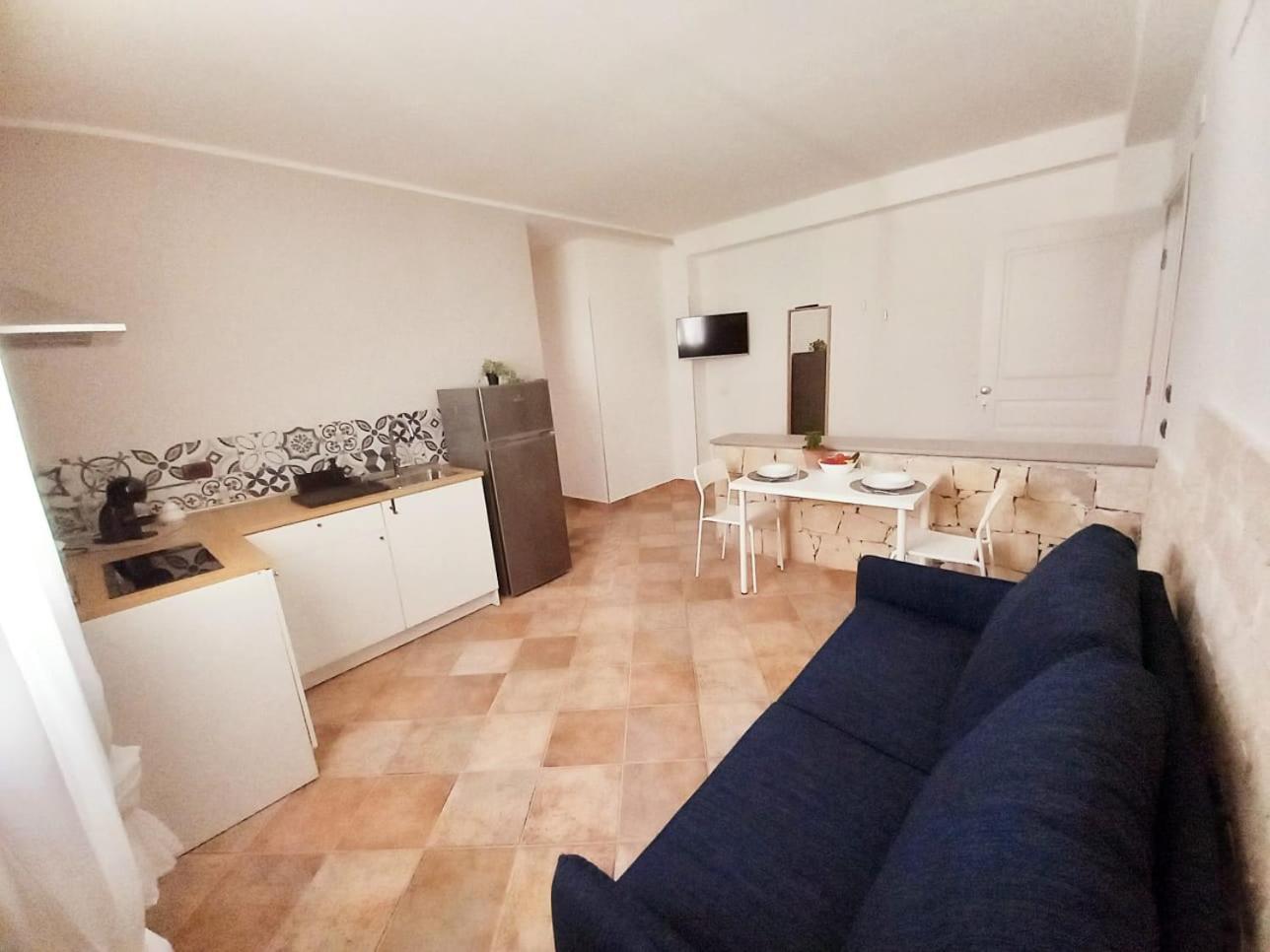 Da Mari -A Due Passi Dal Mare Appartement Donnalucata  Buitenkant foto